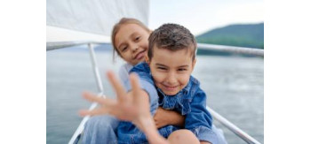 Czarteru jachtu dla rodzin z dziećmi - porady i wskazówki